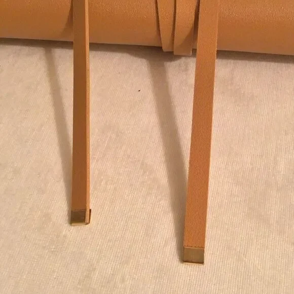 NWT Glass Ladder & Co. Katherine Tech Organizer Roll in Honey - Picture 4 of 7